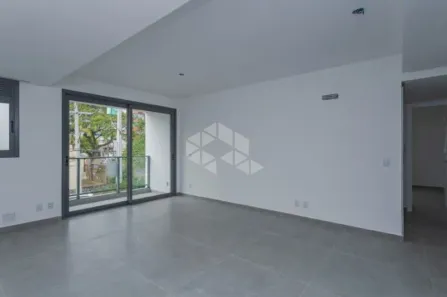 Apartamento com 2 Quartos para alugar, 72m² no Chácara das Pedras, Porto Alegre