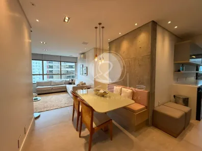 Apartamento com 2 Quartos para alugar, 70m² no Centro, Campinas