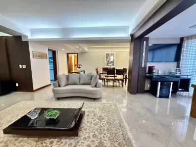 Apartamento com 3 Quartos à venda, 180m² no Mata da Praia, Vitória