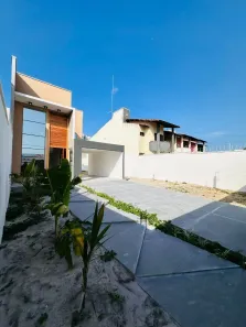 Casa com 3 Quartos à venda, 243m² no Engenheiro Luciano Cavalcante, Fortaleza