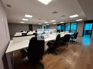 Sala Comercial à venda, 237m² no Vila Olímpia, São Paulo
