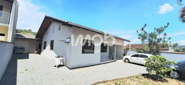 Casa com 4 Quartos à venda, 160m² no Santo Antônio, Jaraguá do Sul