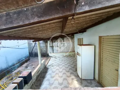 Casa com 3 Quartos à venda, 360m² no bairro Nazaré, Hidrolândia