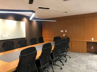 Sala Comercial para venda ou aluguel, 204m² no Vila Olímpia, São Paulo
