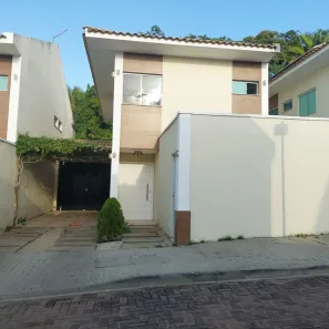 Casa de Condomínio com 3 Quartos à venda, 135m² no Morros, Teresina