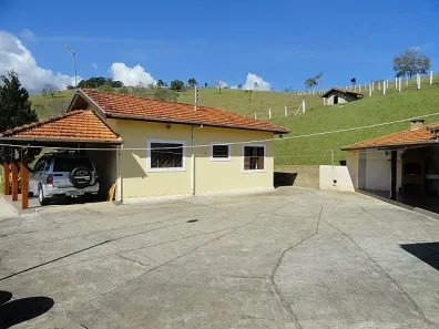 Fazenda/Sítio com 3 Quartos à venda, 21000m² no , Paraisópolis