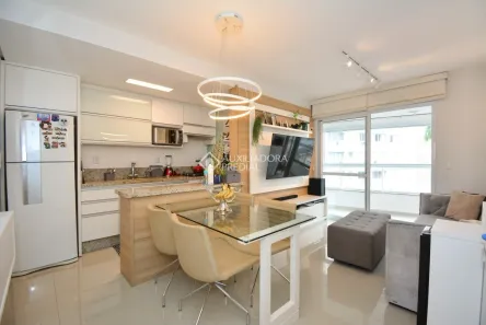 Apartamento com 2 Quartos à venda, 68m² no Centro, Florianópolis
