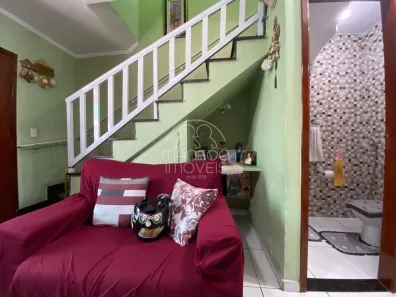 Casa com 2 Quartos à venda, 58m² no Vila Jockei Clube, São Vicente
