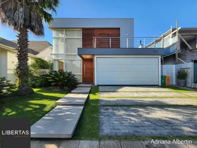Casa de Condomínio com 3 Quartos à venda, 300m² no Vila Nova, Porto Alegre
