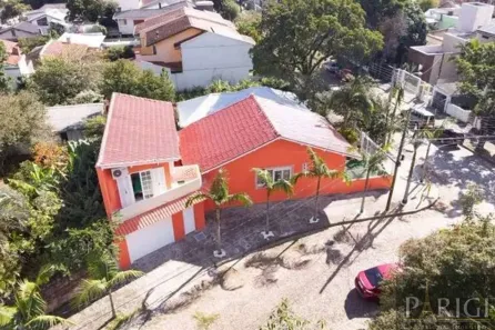 Casa com 3 Quartos para alugar, 197m² no Teresópolis, Porto Alegre