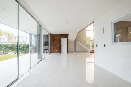 Casa de Condomínio com 3 Quartos à venda, 212m² no São João do Rio Vermelho, Florianópolis