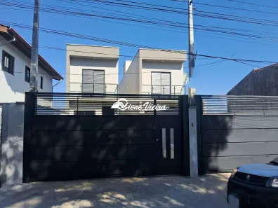 Sobrado com 3 Quartos à venda, 150m² no Jardim Planalto, Arujá