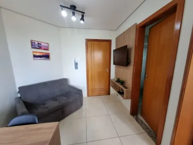 Apartamento com 1 Quarto para alugar, 27m² no Vila Santo Antônio, Maringá