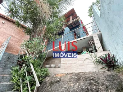 Casa com 2 Quartos à venda, 490m² no Piratininga, Niterói