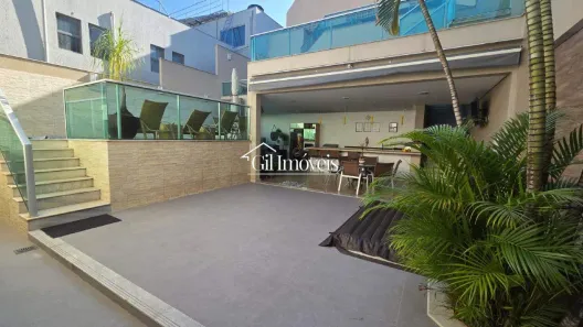 Casa com 3 Quartos à venda, 213m² no Arcádia, Contagem