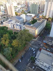 Apartamento com 2 Quartos para alugar, 70m² no Centro, Londrina