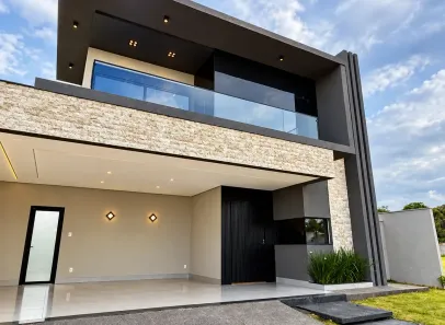 Sobrado com 4 Quartos à venda, 332m² no Parqville Pinheiros, Aparecida de Goiânia