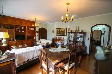 Sobrado com 3 Quartos à venda, 173m² no Vila Homero Thon, Santo André