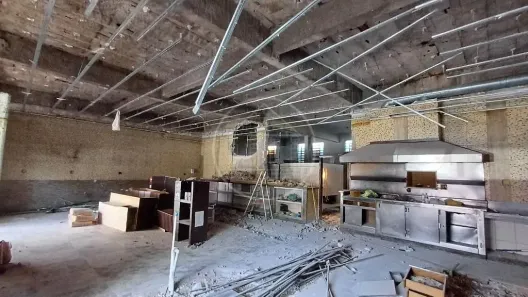 Ponto Comercial para alugar, 350m² no Parque Maria Fernandes, São Paulo