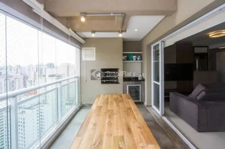 Apartamento com 2 Quartos para alugar, 136m² no Jardim das Acácias, São Paulo