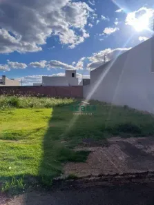 Lote/Terreno à venda, 301m² no Vista Linda, Cascavel