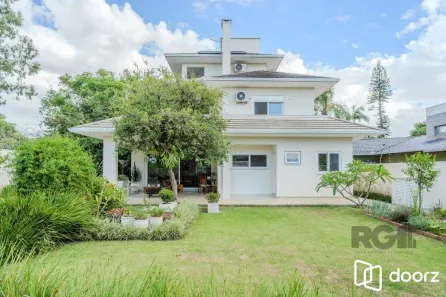 Casa com 3 Quartos à venda, 358m² no Ipanema, Porto Alegre