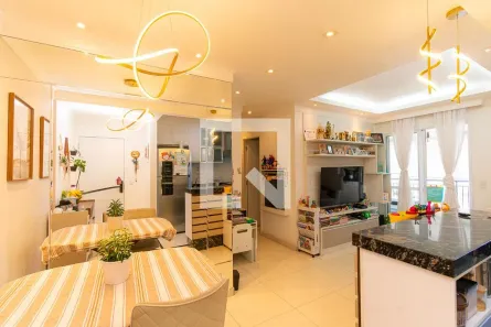 Apartamento com 2 Quartos à venda, 67m² no Jardim Piqueroby, São Paulo