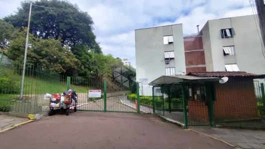 Apartamento com 2 Quartos para alugar, 59m² no Medianeira, Porto Alegre