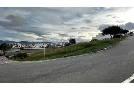 Lote/Terreno à venda, 419m² no Água Branca, Jequié