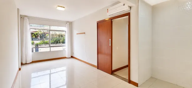 Apartamento com 2 Quartos para alugar, 80m² no Praia do Canto, Vitória