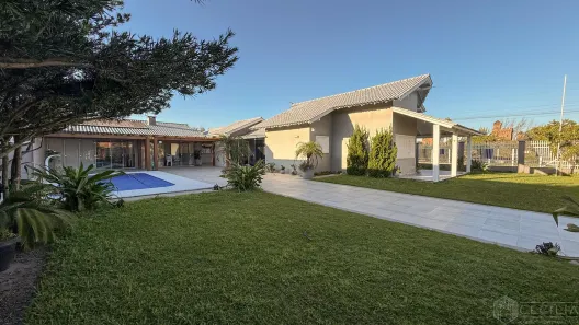 Casa com 4 Quartos à venda, 900m² no Imbé, Imbé