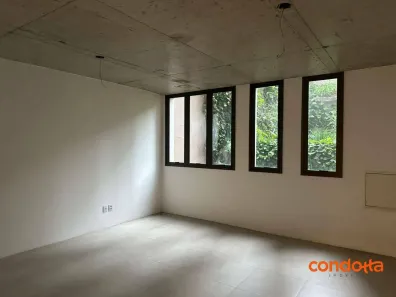 Sala Comercial para alugar, 32m² no Petrópolis, Porto Alegre