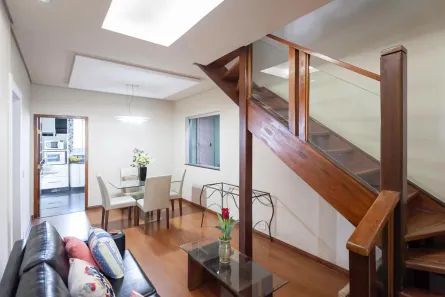 Casa com 4 Quartos à venda, 320m² no Parque Recreio, Contagem