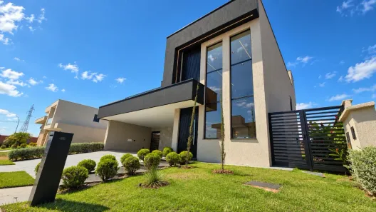 Casa de Condomínio com 4 Quartos à venda, 293m² no Jardins França, Goiânia