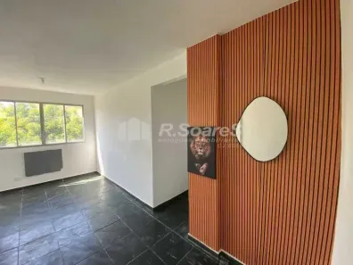 Apartamento com 2 Quartos à venda, 52m² no Realengo, Rio de Janeiro