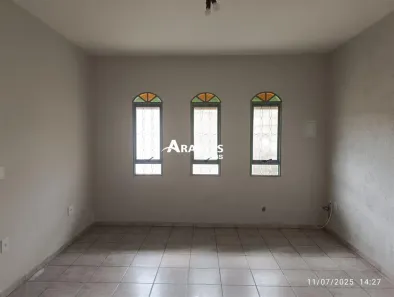 Casa com 3 Quartos à venda, 140m² no Cidade Jardim, Uberlândia