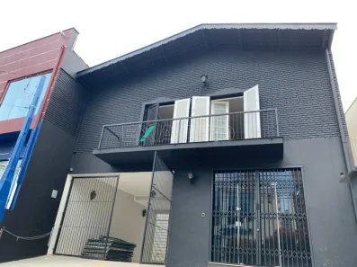 Imóvel Comercial com 3 Quartos para alugar, 202m² no Cambuí, Campinas