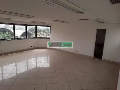 Sala Comercial para alugar, 113m² no Barra Funda, São Paulo