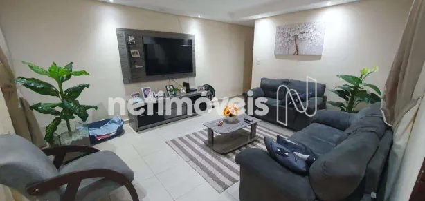 Casa com 2 Quartos à venda, 177m² no Jardim Santa Mena, Guarulhos
