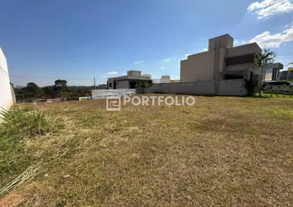 Lote/Terreno à venda, 250m² no Jardins Capri, Senador Canedo