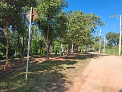 Lote/Terreno à venda, 630m² no Estação, São Roque