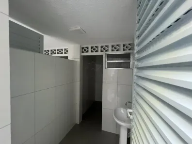 Prédio Comercial para alugar, 259m² no Vila Assunção, Santo André