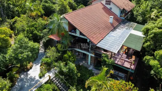 Ponto Comercial com 19 Quartos à venda, 70000m² no Barra da Lagoa, Florianópolis