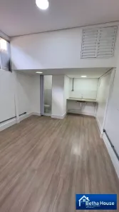 Sala Comercial para alugar, 20m² no Jardim Tupanci, Barueri