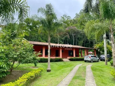 Fazenda/Sítio com 4 Quartos à venda, 500m² no Lagoa Nova, Guararema