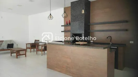 Casa com 2 Quartos para alugar, 180m² no Jardim Holanda, Uberlândia