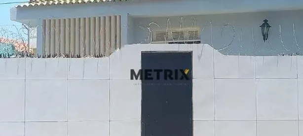 Casa com 5 Quartos à venda, 300m² no Vicente Pinzon, Fortaleza