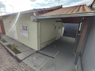 Casa com 3 Quartos para alugar, 58m² no Centro, Santa Luzia