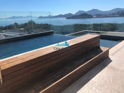 Apartamento com 3 Quartos à venda, 114m² no Agronômica, Florianópolis