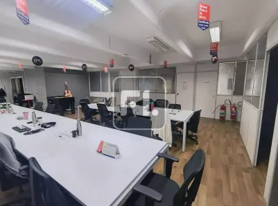 Sala Comercial para alugar, 255m² no Cerqueira César, São Paulo